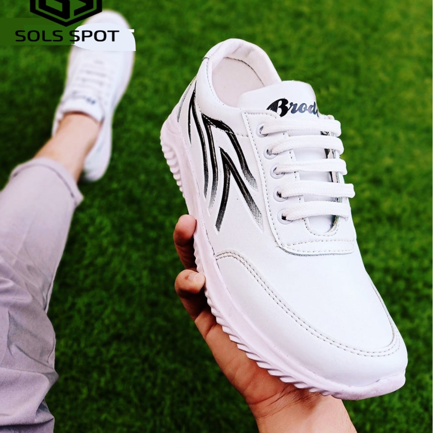 Sols Spot Running Sneakers- white with black lines